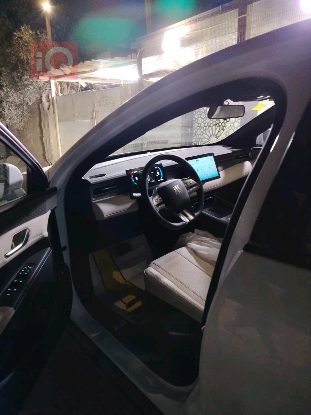 بي واي دي Qin Plus